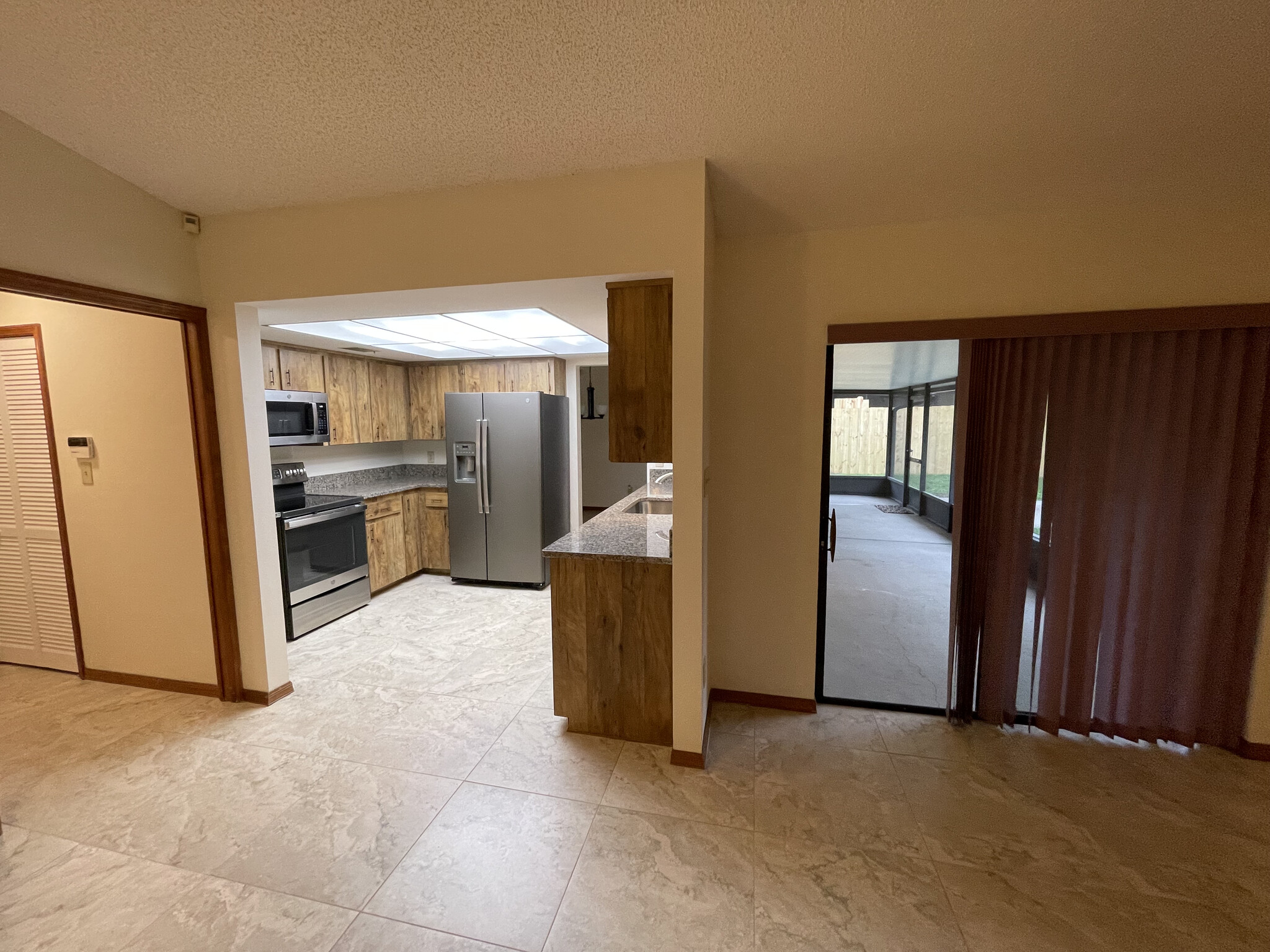 Building Photo - 1523 Elf Stone Ct