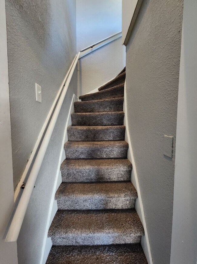 Building Photo - Great house in Davenport