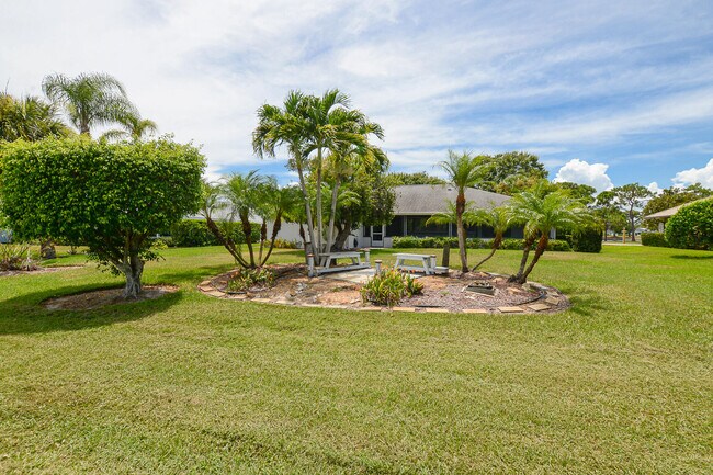 Building Photo - 4338 Gator Trace Cir