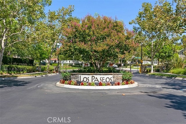 Building Photo - 41 Paseo Vespertino