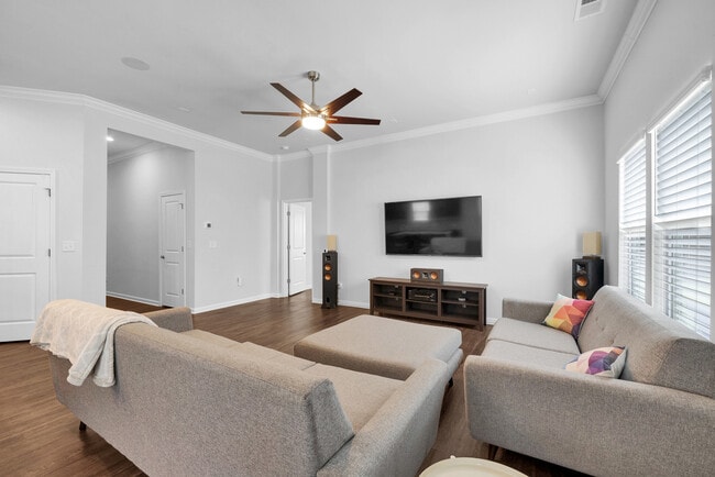 Building Photo - 3429 Longleaf Estates Dr
