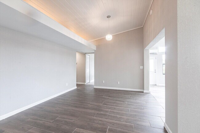 Building Photo - Move-In Ready: Goblin’s Treasure Awaits Sa...