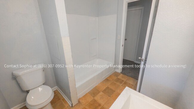 Building Photo - Newly Remodeled 3 bed 1 bath