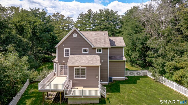 Building Photo - 1 Ridgeview Dr