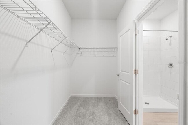 Building Photo - 18170 Pleasantview Blvd