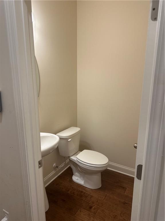 Building Photo - 485 Rosehill Ln SW
