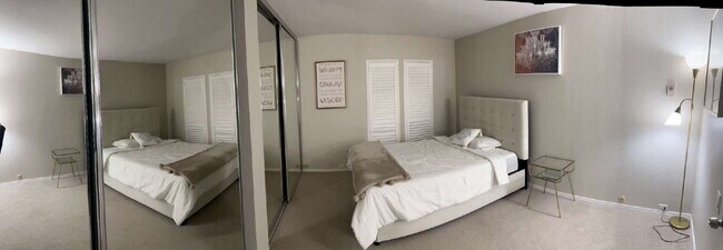 Building Photo - "Chic 2-Bed Condo in Walnut Creek with Sleek Granite Countertops - 790 Sq Ft of Modern Living!"