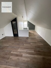 Building Photo - Bright & Airy 3-Bedroom Bungalow-Move-In Ready!