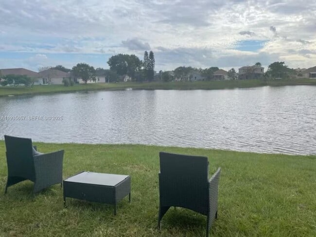 Building Photo - 2139 Mallard Creek Cir