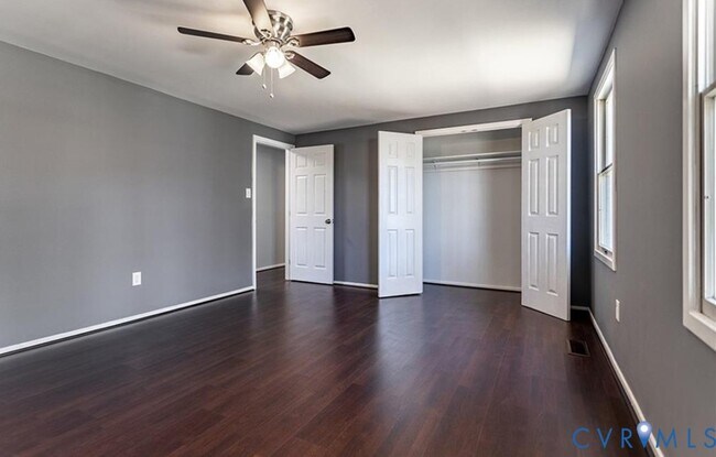 Building Photo - 10312 Genlou Rd