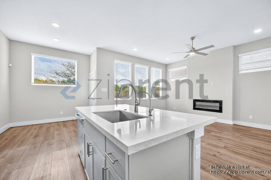 Building Photo - 8851 Oakland Rd