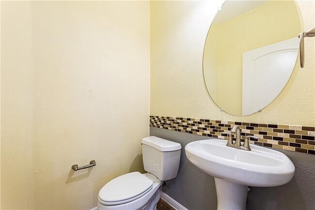 Building Photo - 11400 W Parmer Ln