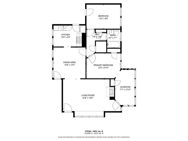 Building Photo - Cozy 2 Bedroom and 1 Bath with sun room!