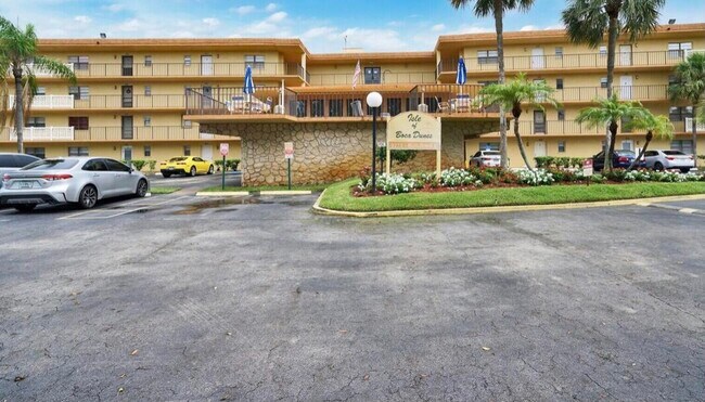 Primary Photo - 9273 SW 8th St