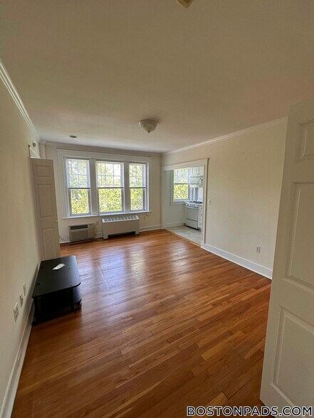 Building Photo - 1 Langdon St