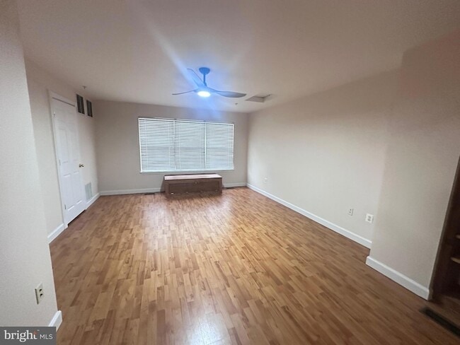 Building Photo - 6493 Powatan Knoll Ct