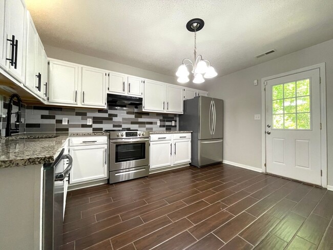 Building Photo - Welcome to Acorn Forest!