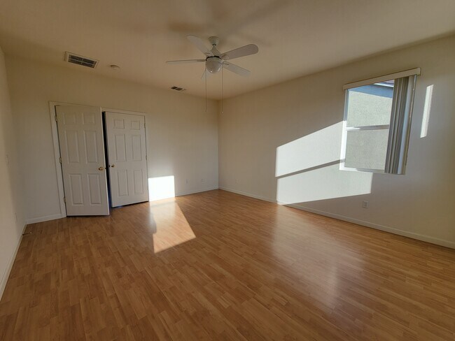 Building Photo - 9749 Marianna Way