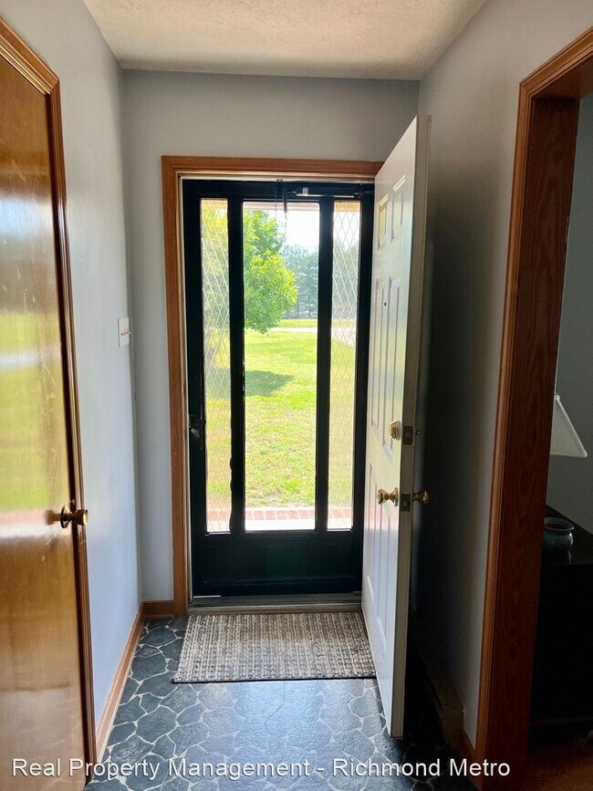 Building Photo - 3 br, 2 bath House - 15190 Mountain Road