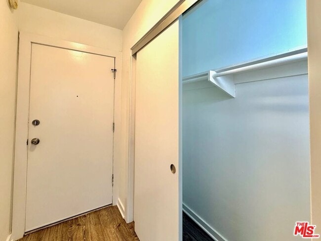 Building Photo - 5805 W 8th St