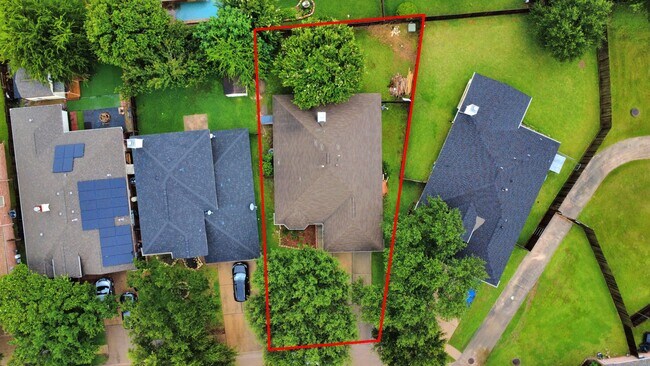 Building Photo - 14610 Hazy Ridge Ln