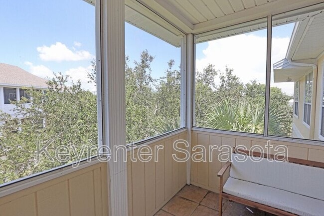 Building Photo - 4802 51st St W