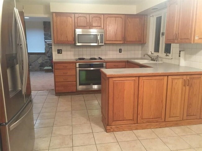 Building Photo - 107 Blackwatch Trail