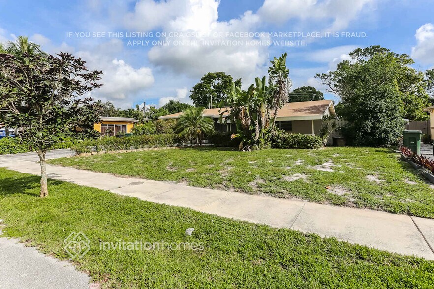 Primary Photo - 3441 SW 20th Ct