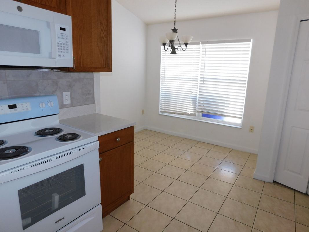 Building Photo - 3405 Willow Branch Ln