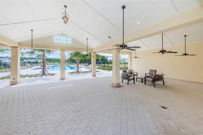 Building Photo - 8327 Crescent Oaks Dr