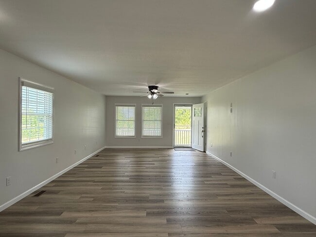 Building Photo - 2 Bedroom 2 Bath Home in Greene County, TN