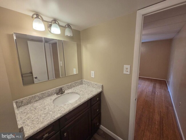 Building Photo - 9906 Bustleton Ave