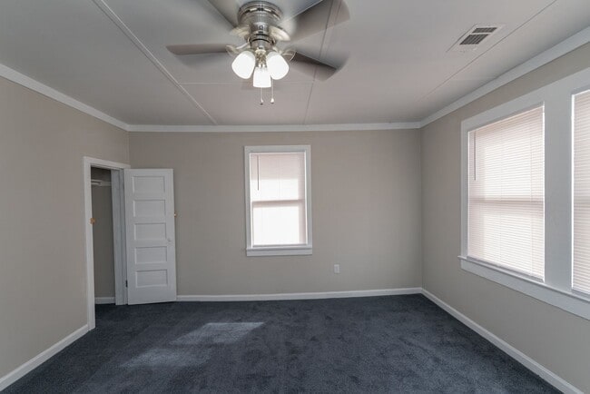 Building Photo - Updated 1 Bed/1 Bath Cottage in Harrisburg Neighborhood - Close to Downtown and Medical District