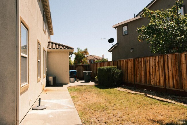 Building Photo - 3350 Harbor Moon Ct
