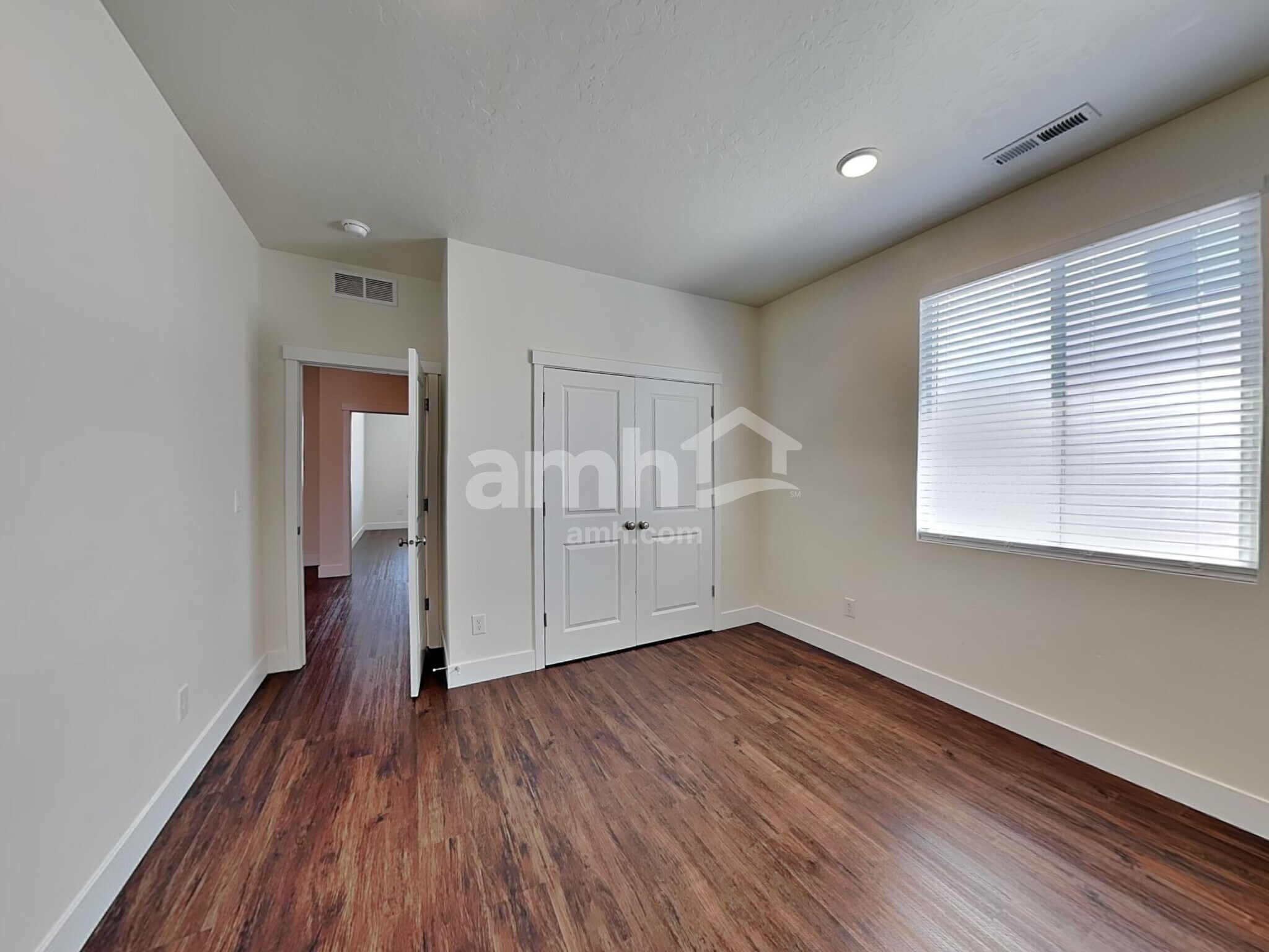 Building Photo - 941 N Rivermist Pl