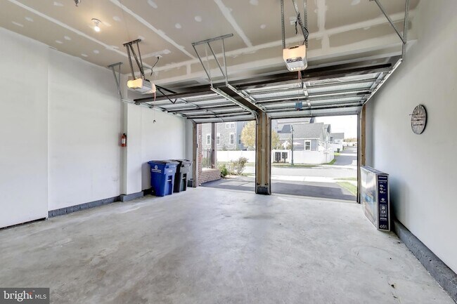 Building Photo - 21905 Woodcock Wy