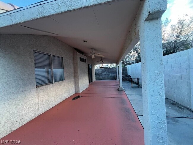 Building Photo - 3657 Lucky Horseshoe Ct