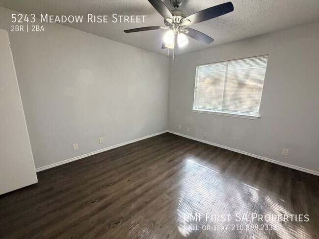 Building Photo - 5243 Meadow Rise St