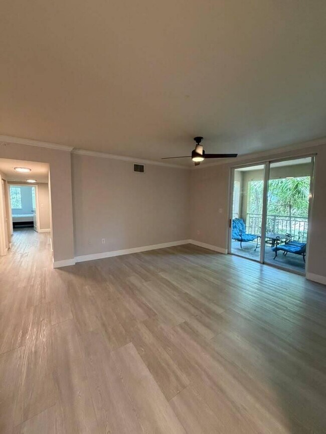 Building Photo - 6386 Emerald Dunes Dr