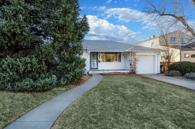 Building Photo - 2BD, 2BA Wellshire Home with Finished Basement and Attached 1-Car Garage