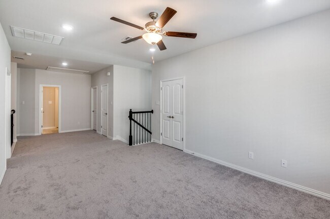 Building Photo - 1144 Firecracker Dr