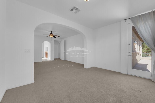 Building Photo - 8445 Cambrils Ave