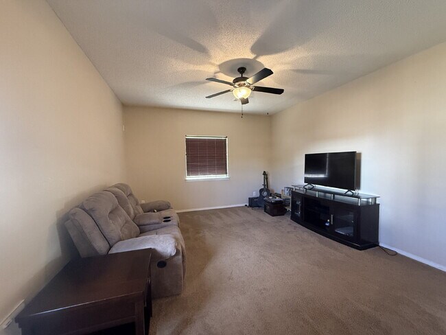 Building Photo - 12869 Little Misty Ln