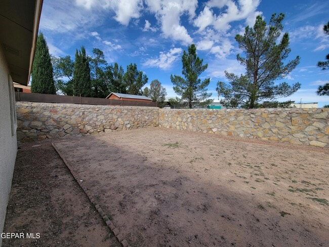 Building Photo - 5777 Rick Husband Dr