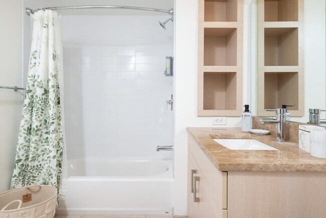 Building Photo - 99 Kneeland St