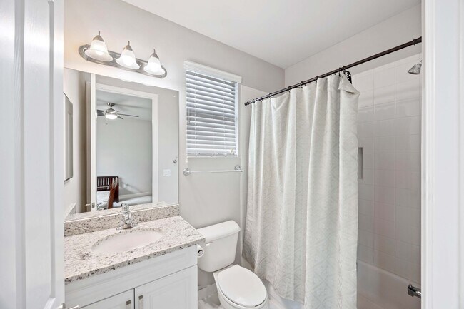 Building Photo - 2875 Cinnamon Bay Cir