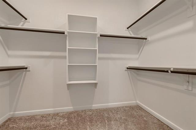 Building Photo - 15952 Hayes Ridge Dr