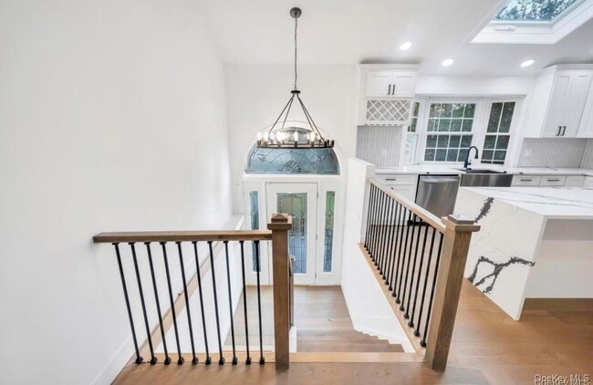 Building Photo - 29 Dillon Dr