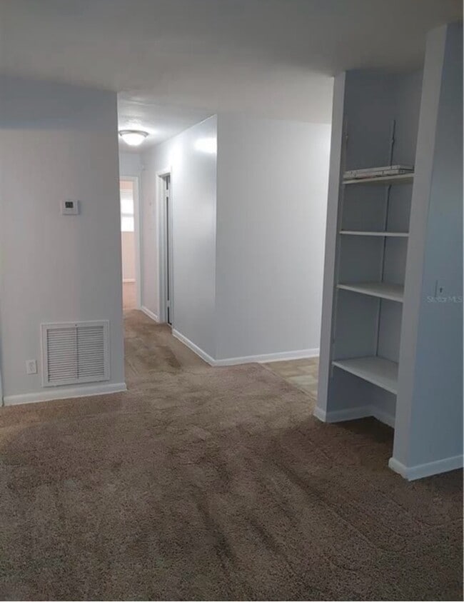 Building Photo - 5511 Playa Way