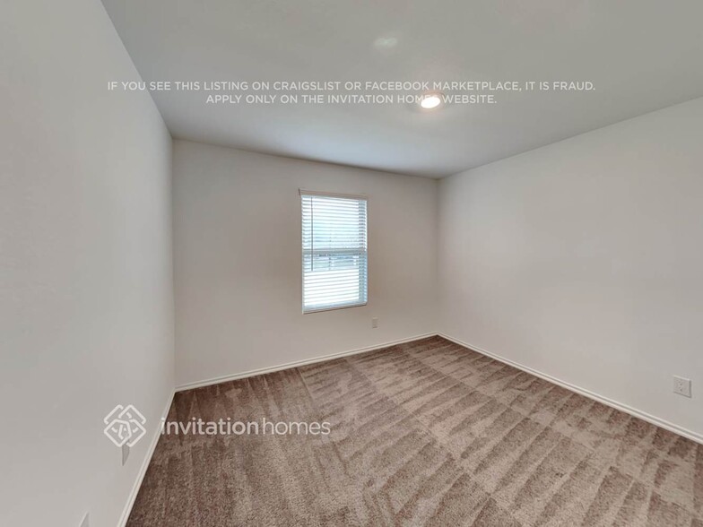 Building Photo - 18706 Charter Elm Dr